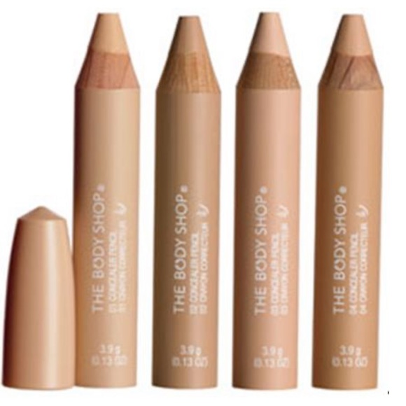3/$20 The Body Shop Concealer Pencil Shade 5 sealed - Picture 2 of 2